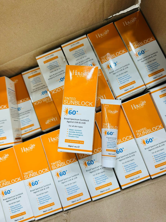 Haya Tinted Sunblock SPF 50 Broad Spectrum UV Protection with Natural Skin Tint, Lightweight &amp; Non-Greasy Formula for All Skin Types write me description for this